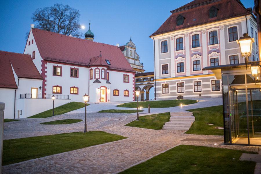 Hotel Schloss Leitheim Exterior foto